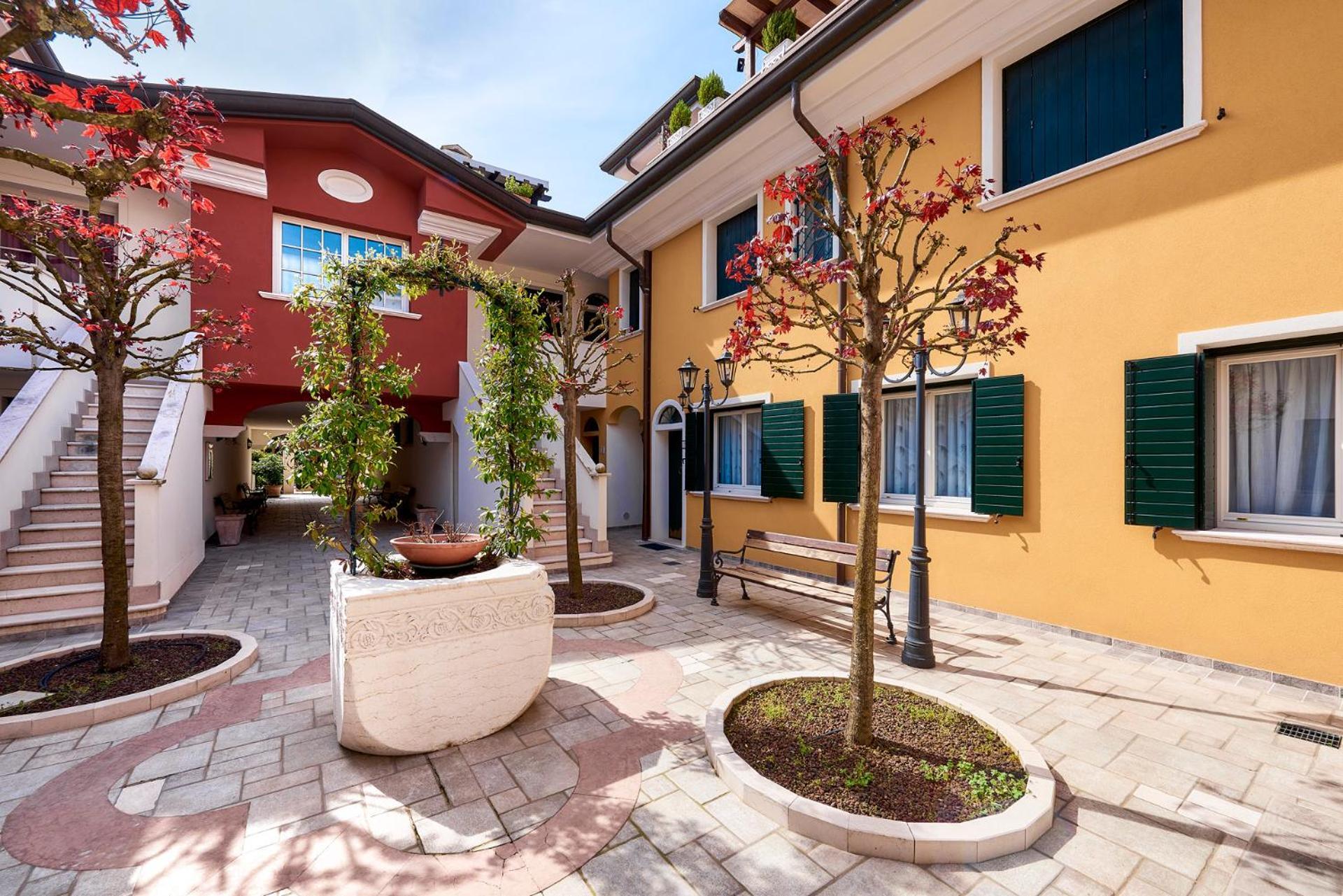 Jesolo Pines Beach House - Host Solution Exteriör bild